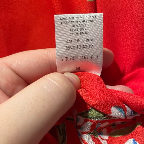 Red keyhole halter blouse from Papermoon Women’s Medium New With Tags - Picture 3 of 5